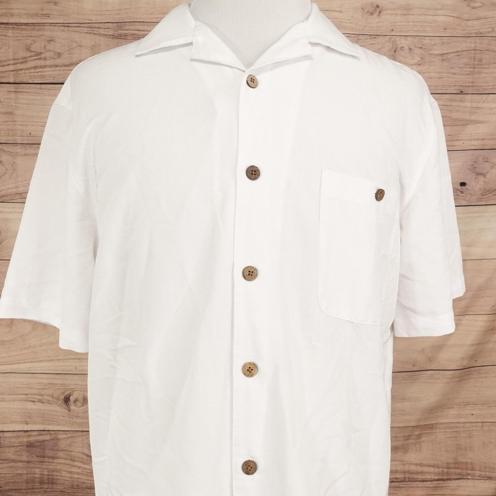 Island Shores Shirt Mens L White Solid Short Sleeve Button-Up Beach Casual